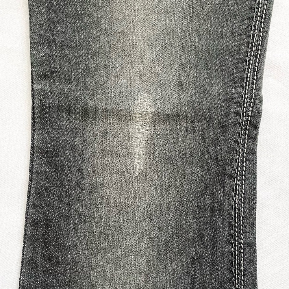 Women’s Gray Jeans - Classic Flare Style. Size 29. New NWT - Picture 5 of 12